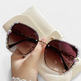 Alena Inari Sunglasses
