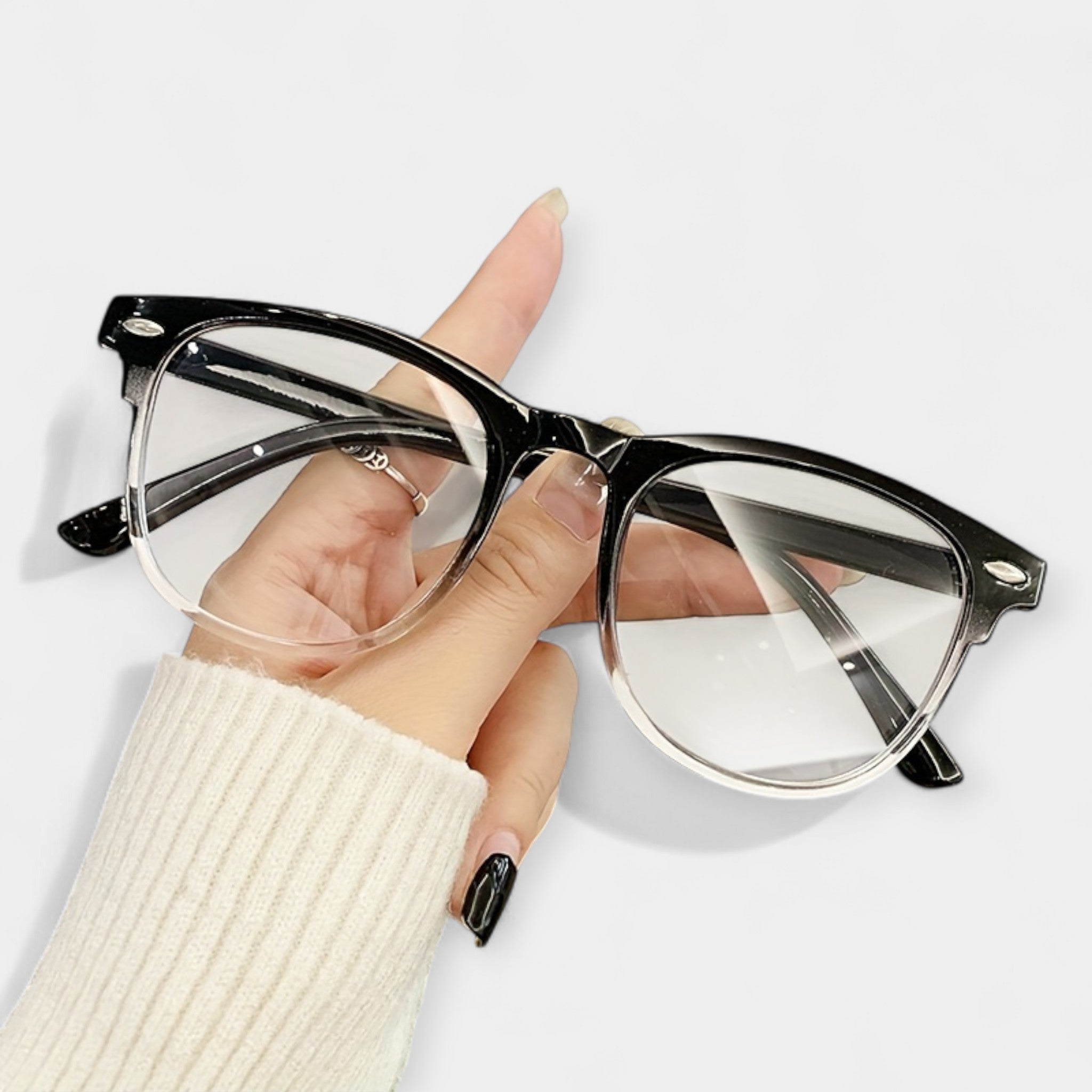 Alena Joensuu Sunglasses