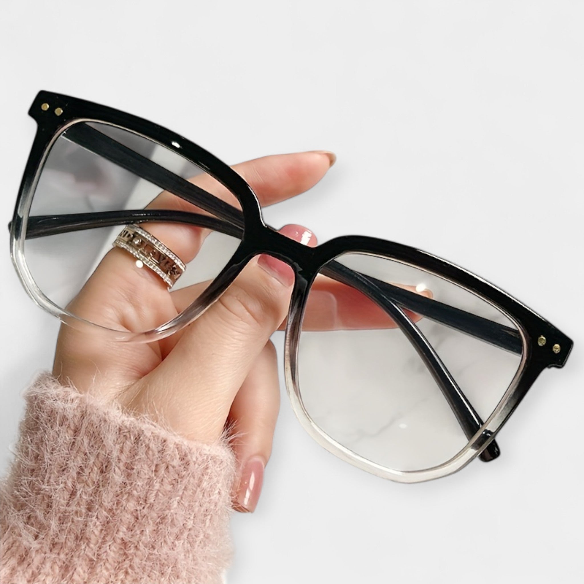 Alena Raahe Sunglasses