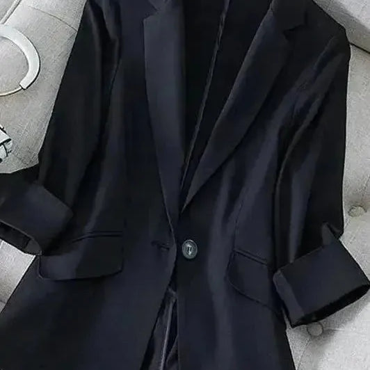 Leonie Blazer