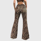 Bootcut pantalone sa leopard printom